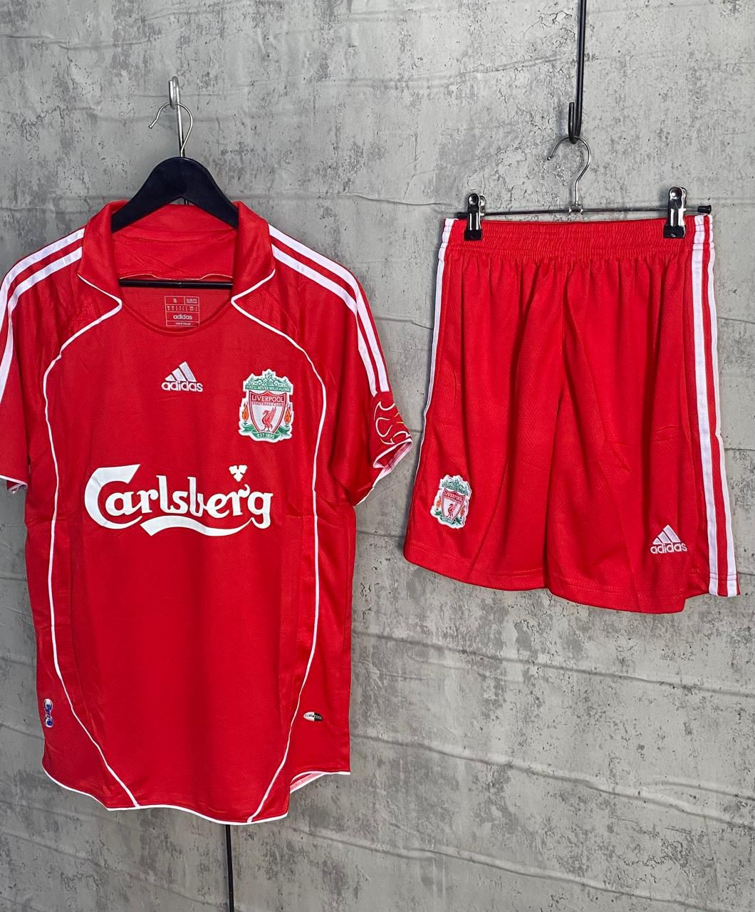 Liverpool — Retro