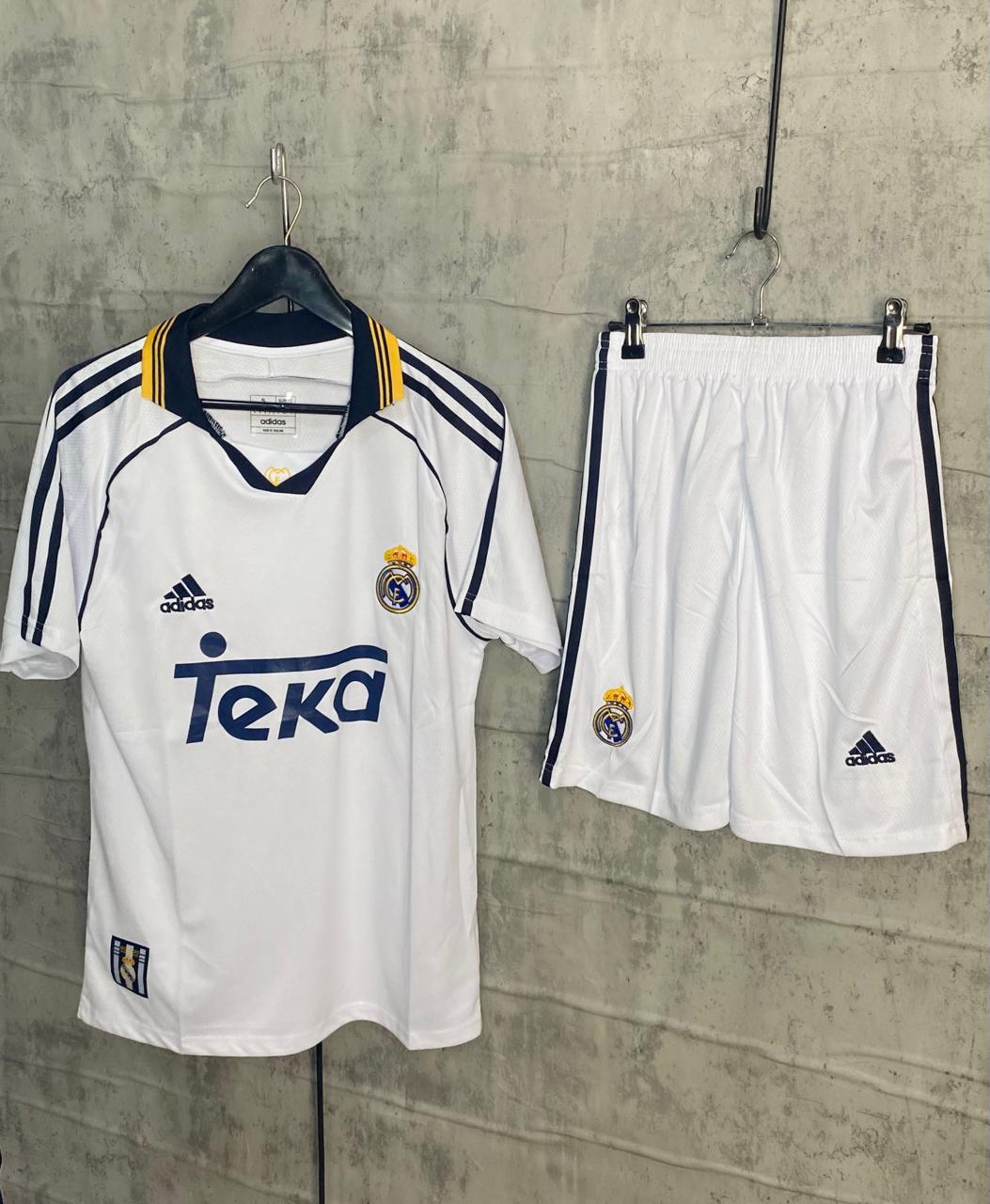 Real Madrid — Retro